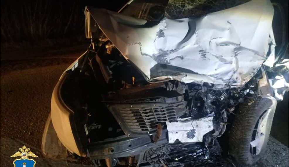 Стали известны подробности смертельного лобового столкновения легковушки и фуры на трассе под Ульяновском