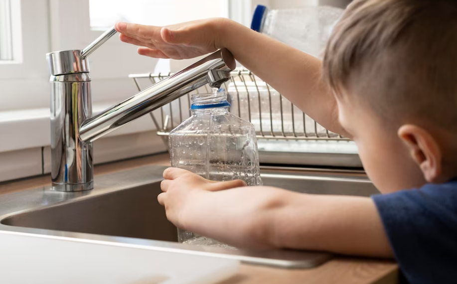 Улица Ленина в Ульяновске осталась без воды