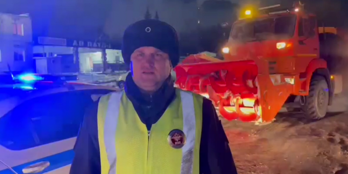 79-летняя женщина погибла под снегоуборочной машиной у ПАТП-1 в Ульяновске