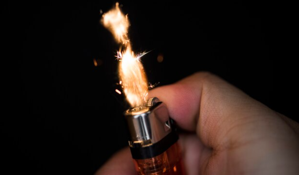 Ульяновец избил знакомого, накрыл матрасом и поджёг