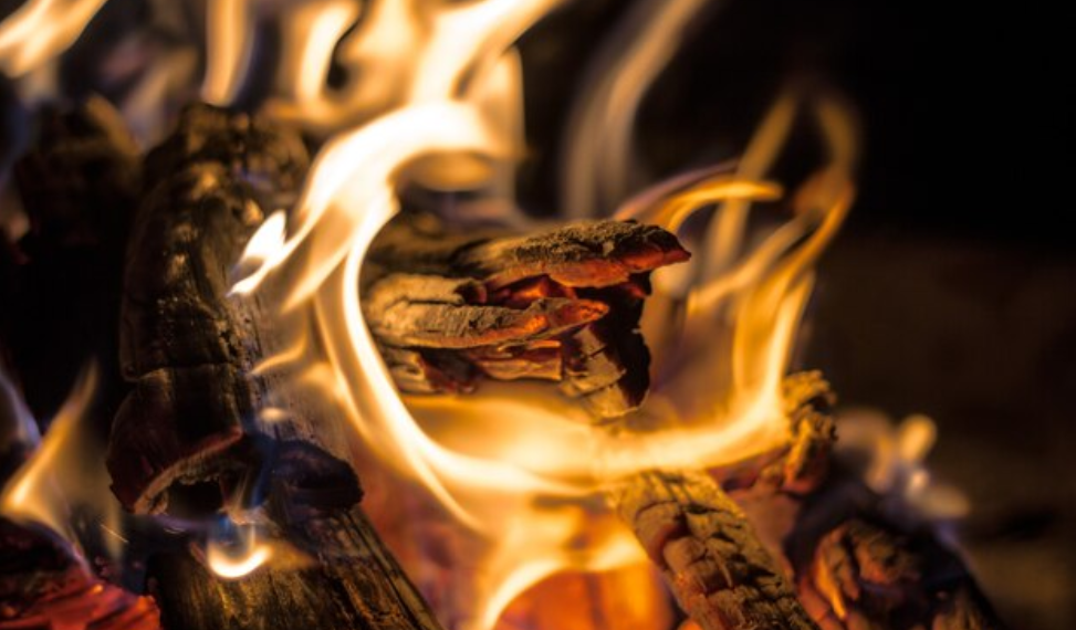 Житель Красного Гуляя погиб на пожаре из-за непотушенной сигареты