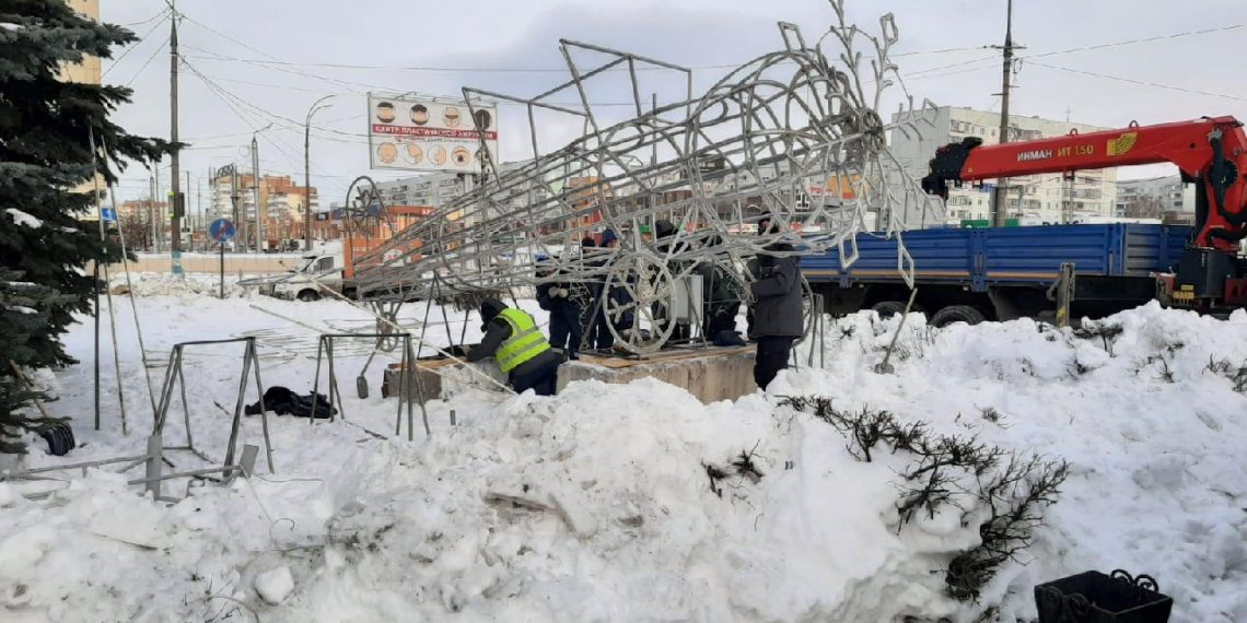 Самолёт и горшкоёлка появятся на улицах Ульяновска к Новому году