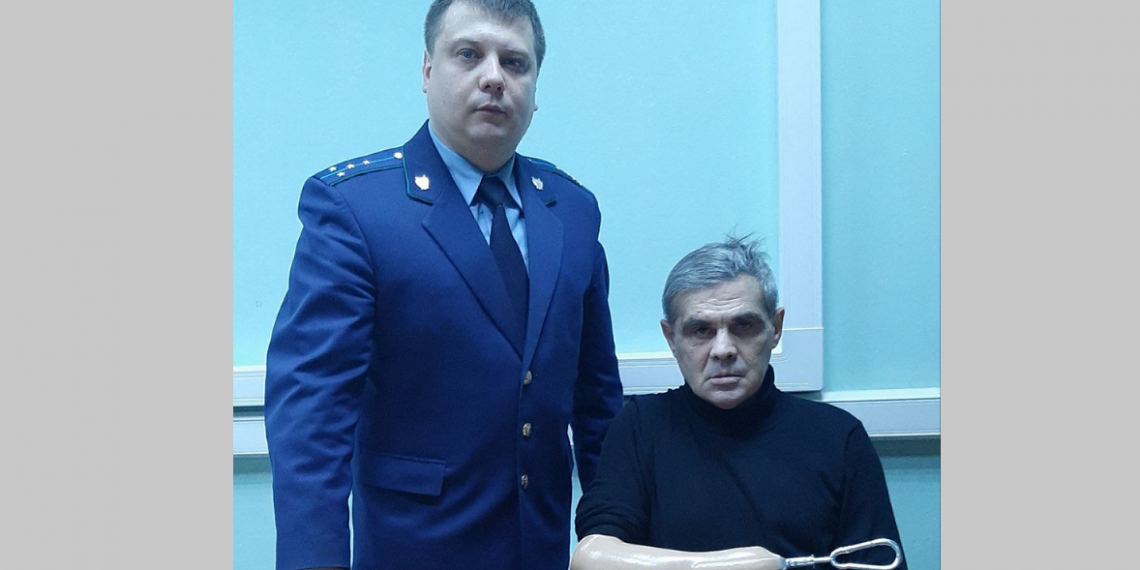 Прокуратура заставила соцстрах выдать ульяновцу протез руки