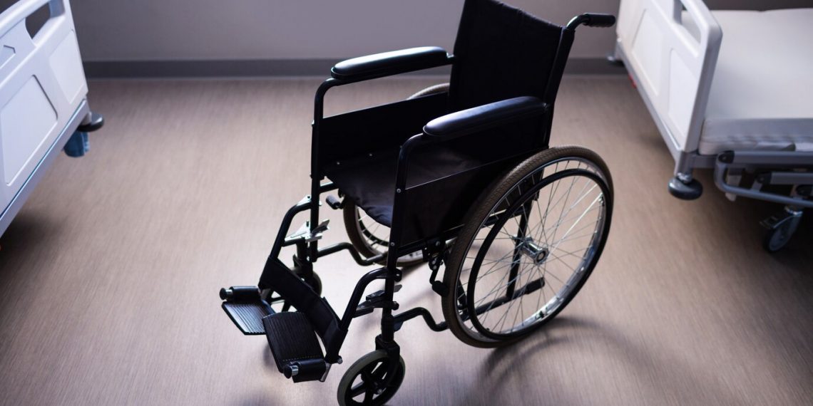 В Николаевском районе госфонд «забыл» выдать 32 инвалидам подушки, кресла, костыли