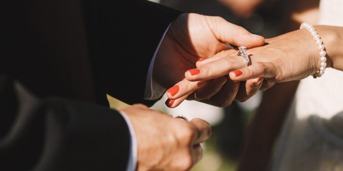 Золотая свадьба через 200 лет: на 29 февраля 2024 года подали заявления 24 ульяновские пары