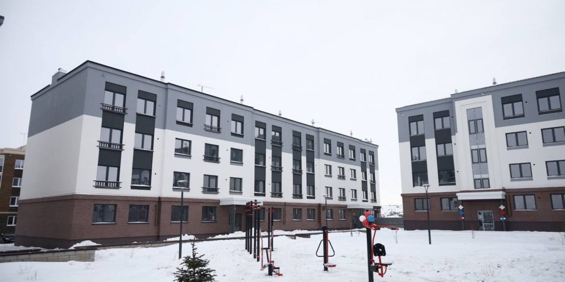 111 семей Новоспасского начали 2024 год в новых квартирах