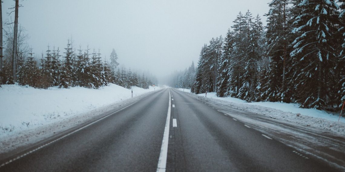 Из-за непогоды в Ульяновской области перекрыли два участка федеральных трасс