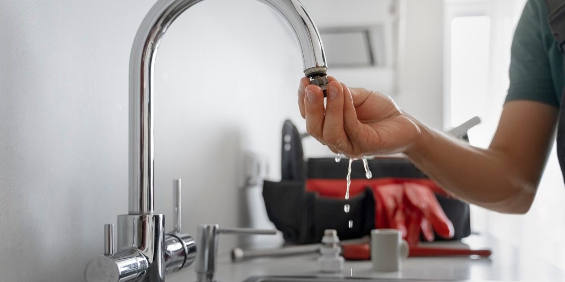 В Ульяновске отключили воду на улицах Рябикова, Ефремова и Кузоватовской