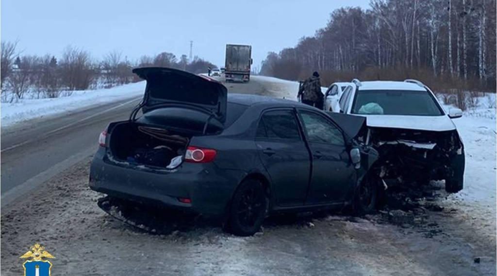 Три человека попали в больницу после тройного ДТП под Ульяновском
