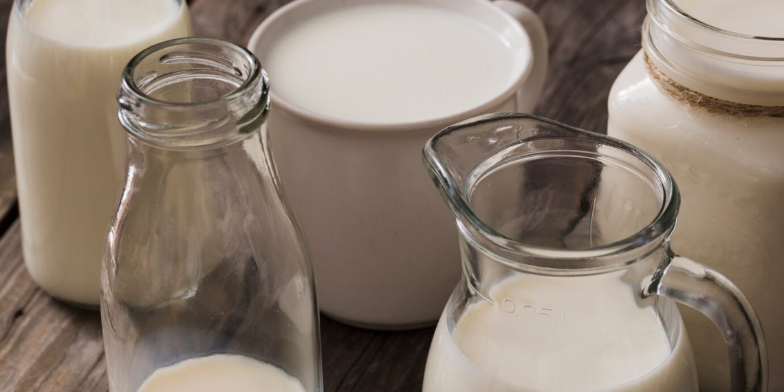 На складе поставщика в Ульяновске нашли молоко неизвестного происхождения