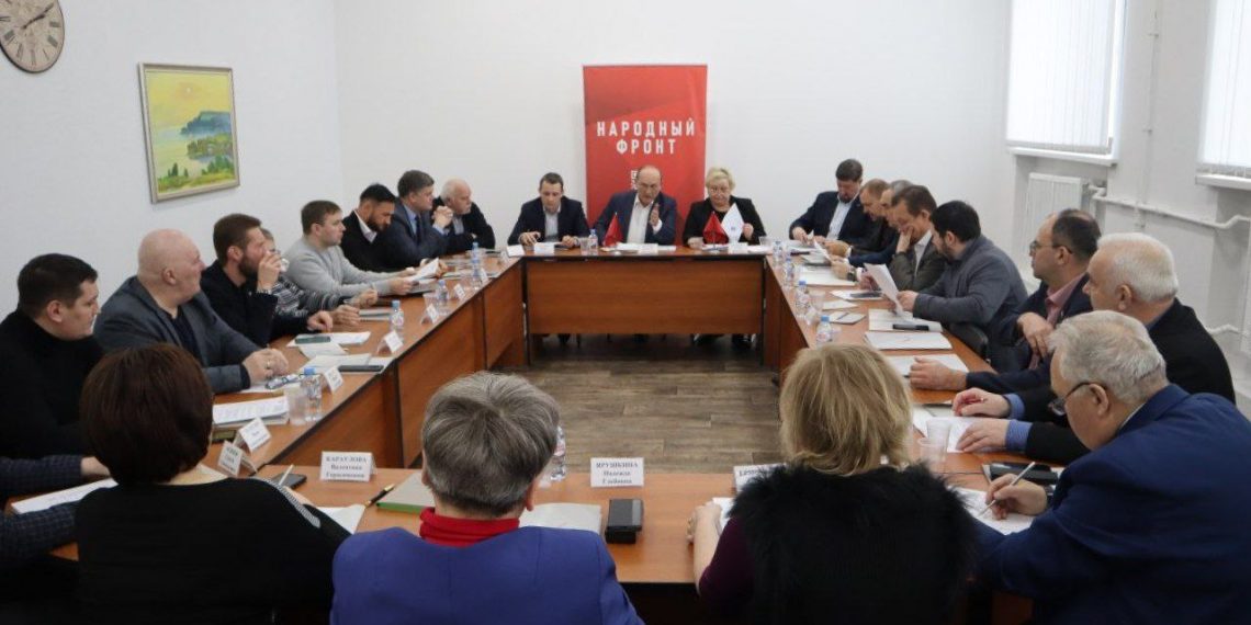 В Ульяновске обновили состав штаба Народного фронта, заменили восьмерых