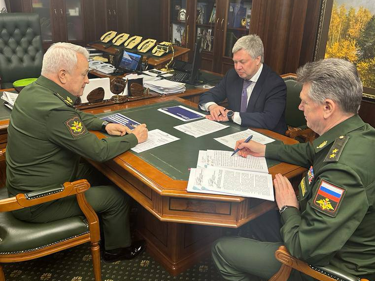 В Ульяновске создадут межвузовский военный учебный центр и училище военно-транспортной авиации