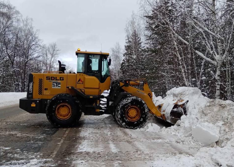 Ульяновские трассы 19 февраля от снега очищают почти три тысячи единиц техники