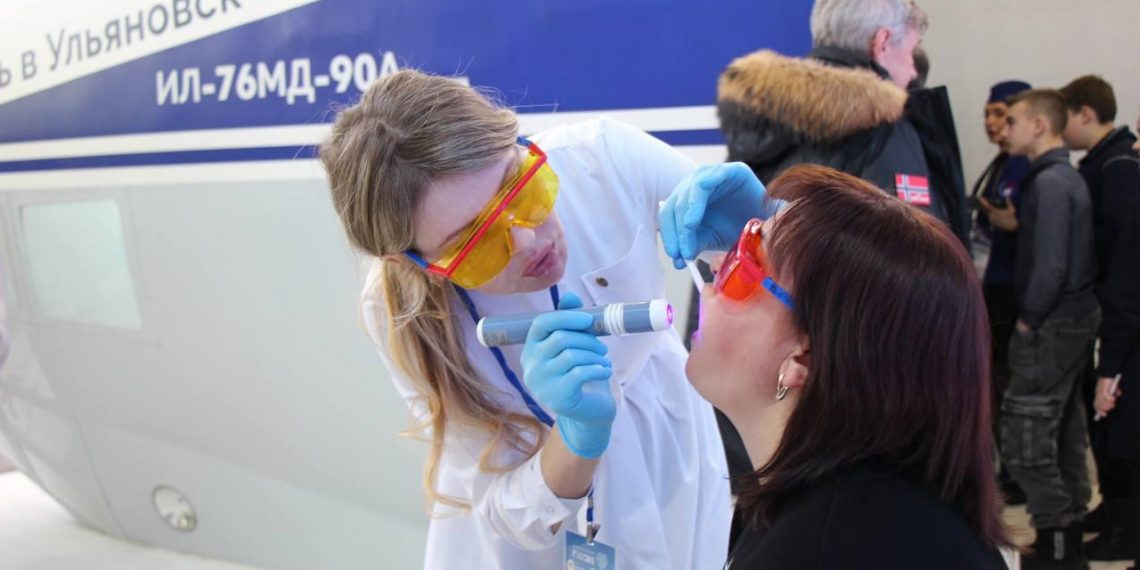 Ульяновские врачи обследовали 150 человек на выставке «Россия» в Москве