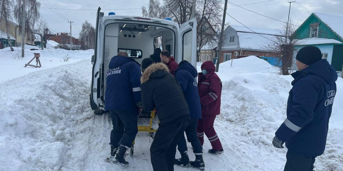 В Ульяновске скорая не смогла подъехать к дому пациентки с нарушением кровообращения