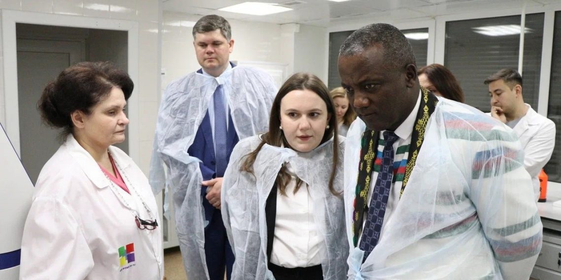 Профессора из Эфиопии радушно приняли в ульяновском педуниверситете