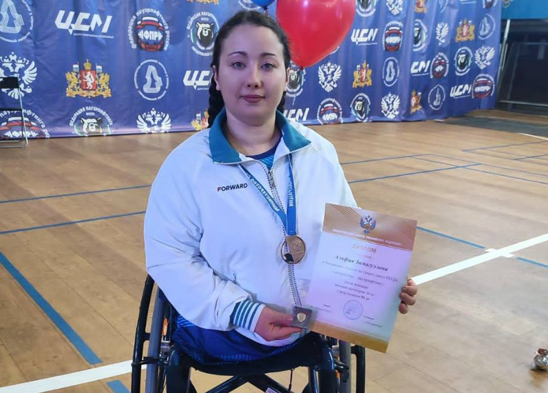 Ульяновская спортсменка победила на Чемпионате России по пауэрлифтингу