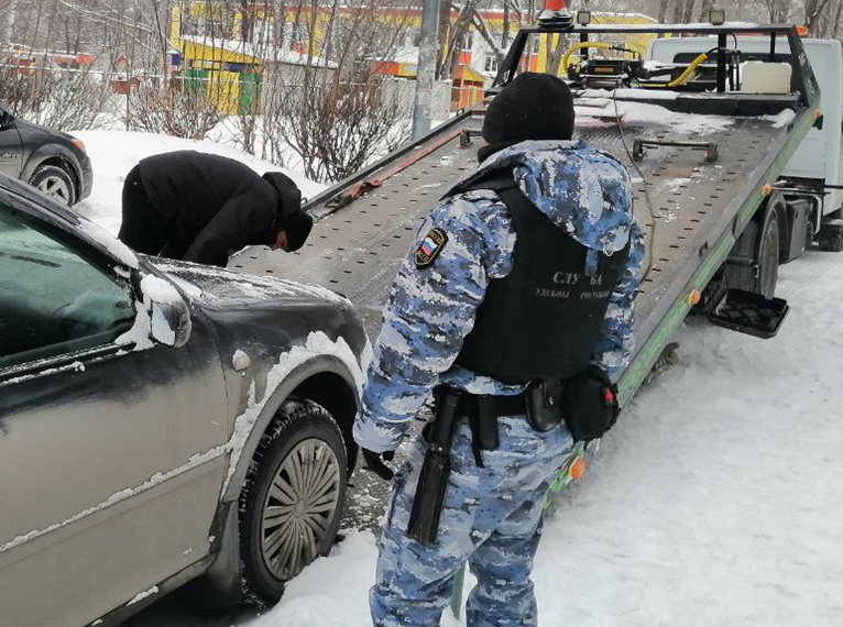 Ульяновец накопил 82 штрафа ГИБДД на 140 тысяч и чуть не лишился автомобиля