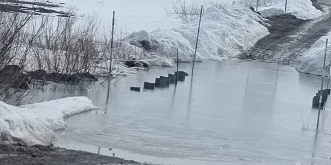 Мост через реку Бугурна в Цильнинском районе ушёл под воду