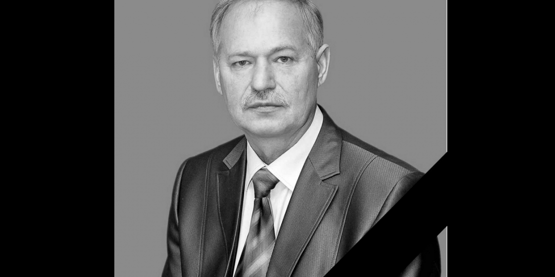 Ветеран-преподаватель детской школы искусств Владимир Нилов умер в Ульяновске