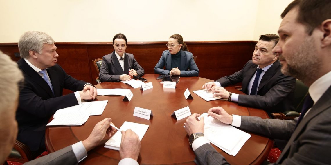 Русских и Воробьёв договорились в Подмосковье о партнёрстве регионов