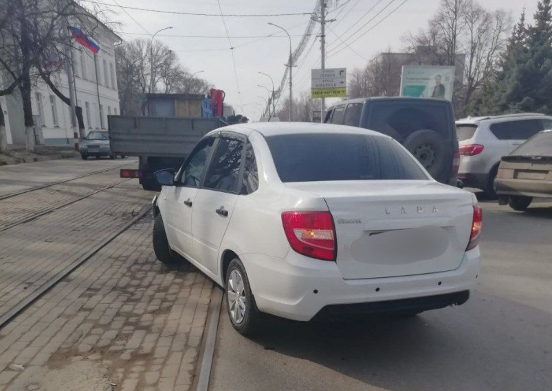 В центре Ульяновска из-за ДТП закрыли движение трамваев