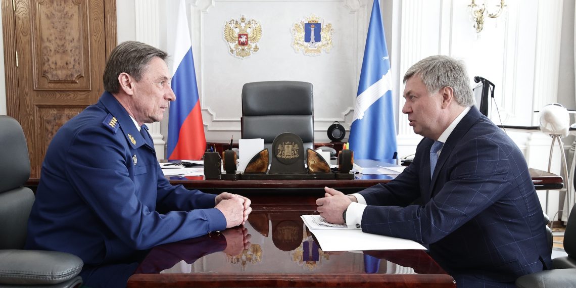 Русских встретился в Ульяновске с замгенпрокурора РФ Шишкиным