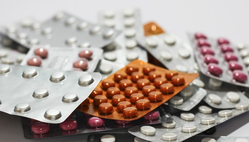 В Ульяновскую область поставили 4 тысячи доз вакцин от трёх опасных заболеваний