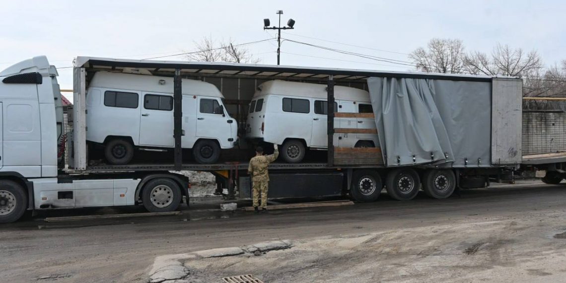 УАЗы, «Пираньи», лекарства: ульяновский фонд «За Победу» отправил гумгруз в зону СВО