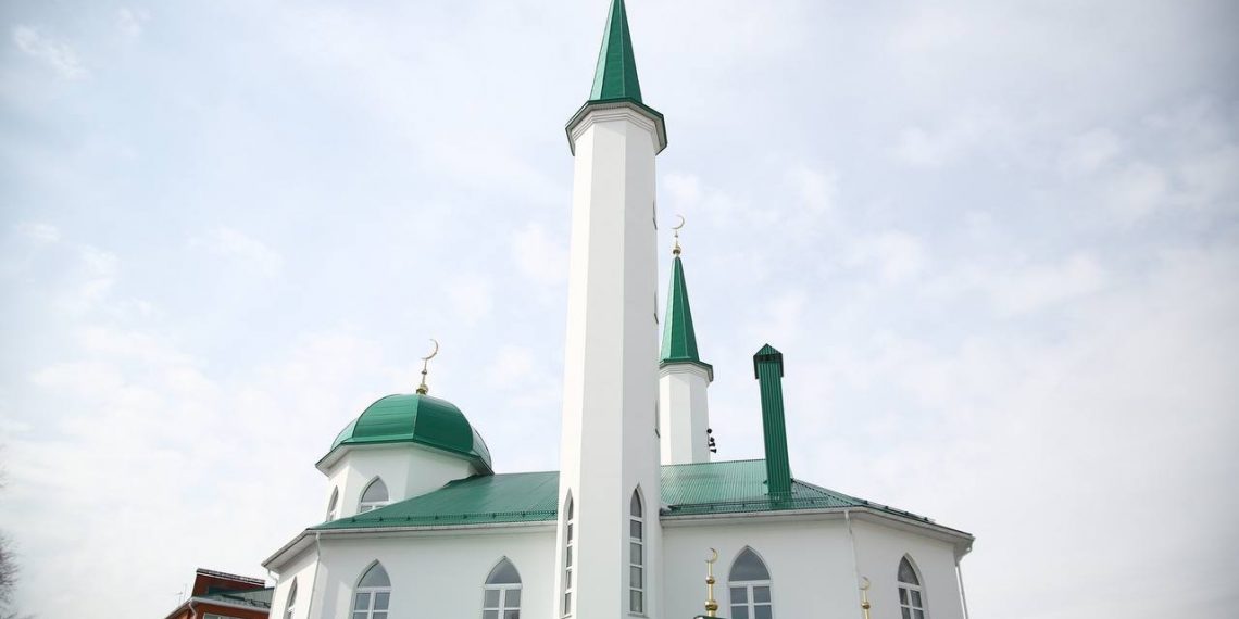 Русских поздравил мусульман Ульяновской области с праздником Ураза-байрам