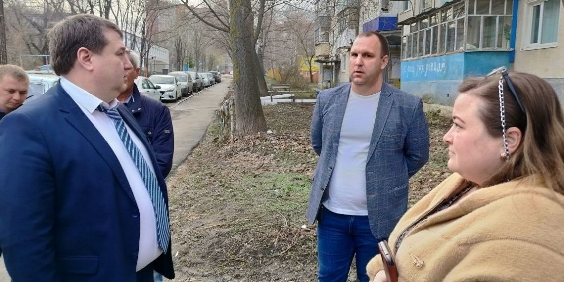 Мэр Болдакин взялся осушить подвал в пятиэтажке на Железнодорожной