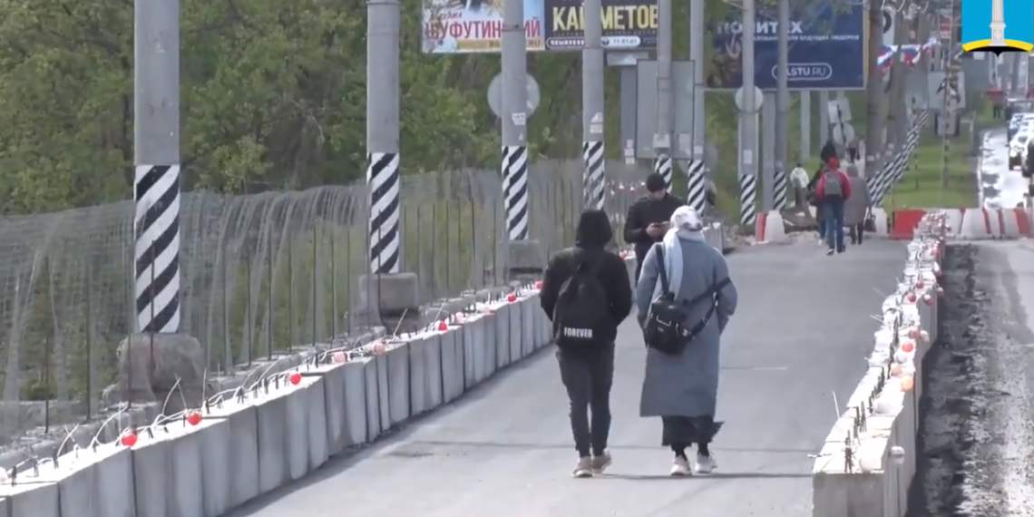 Ульяновцам рассказали и показали, как идут работы на двух мостах через Свиягу