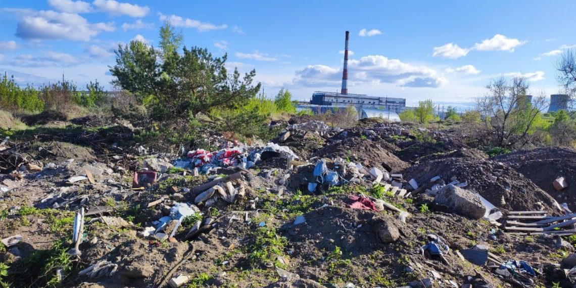 Ещё одну несанкционированную свалку обнаружили в Заволжском районе Ульяновска