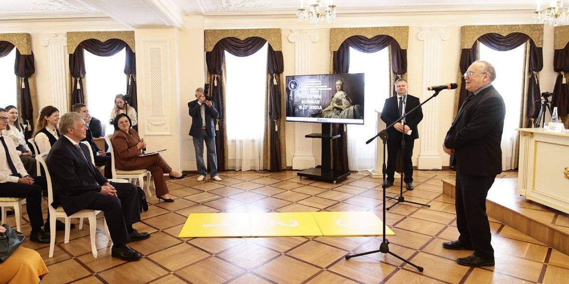 Вяземский приехал в Ульяновск за «умниками и умницами»