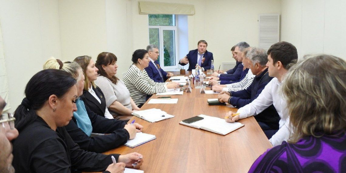 Болдакин рассказал о ходе укрепления рассыпающегося дома на Доватора