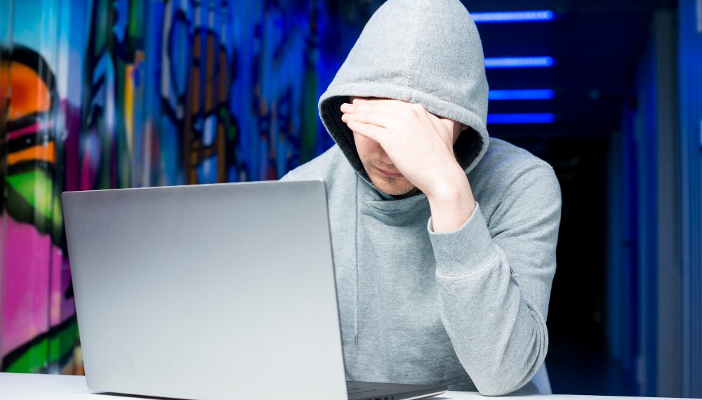 За минувший уикенд мошенники ободрали ульяновцев на 3,6 миллиона рублей