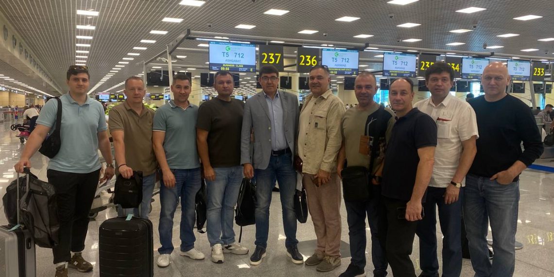Ульяновская делегация вылетела с бизнес-миссией в Ашхабад