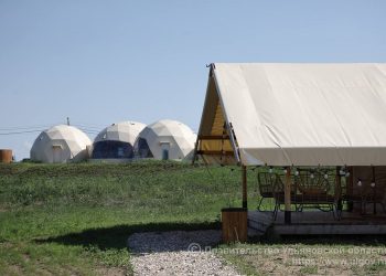 Семь глэмпингов открылись в Ульяновской области этим летом