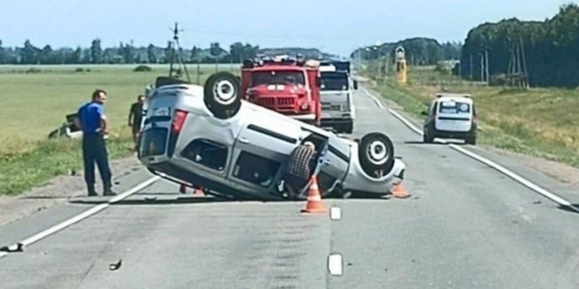 Фура, Mitsubishi и «Ларгус» столкнулись в Новомалыклинском районе