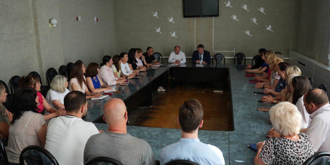 Болдакин представил сотрудникам администрации Ленинского района Ульяновска их нового шефа