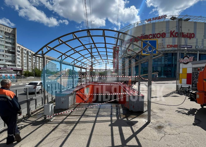 Подземный переход на Пушкарёвском кольце закрыли на ремонт