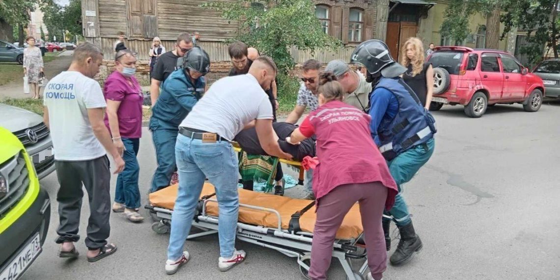 Volkswagen Tiguan сбил женщину на перекрёстке Красноармейской и Рылеева в Ульяновске