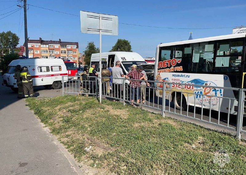 Утром 1 июля в Ульяновске столкнулись две маршрутки, есть пострадавшие