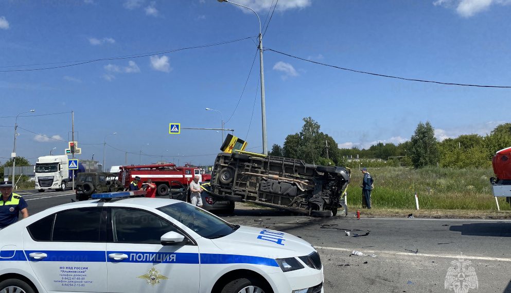 Смертельное ДТП с участием реанимобиля случилось под Ульяновском 17 июля