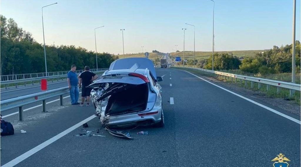 Фура «догнала» Audi Q5 на трассе в Тереньгульском районе
