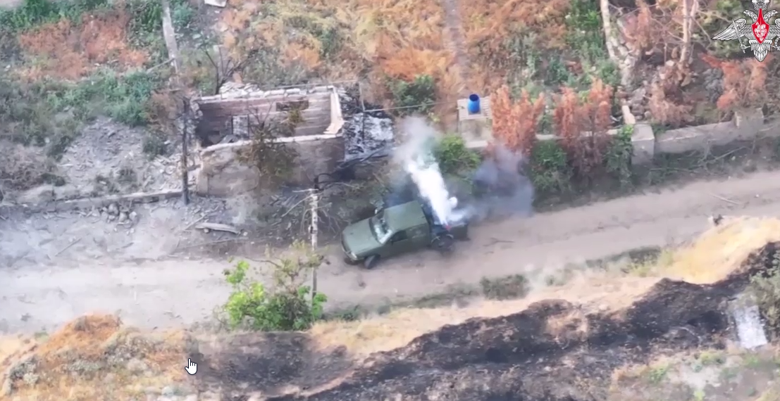 Ульяновские подразделения БПЛА уничтожили три джипа в Херсонской области — видео