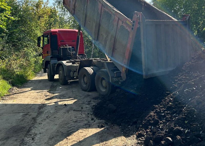 Чернозём для рекультивации начали завозить в ульяновский парк «Винновская роща»