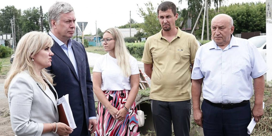 Губернатор пообещал жителям Старая Майны новую стелу на въезде в посёлок