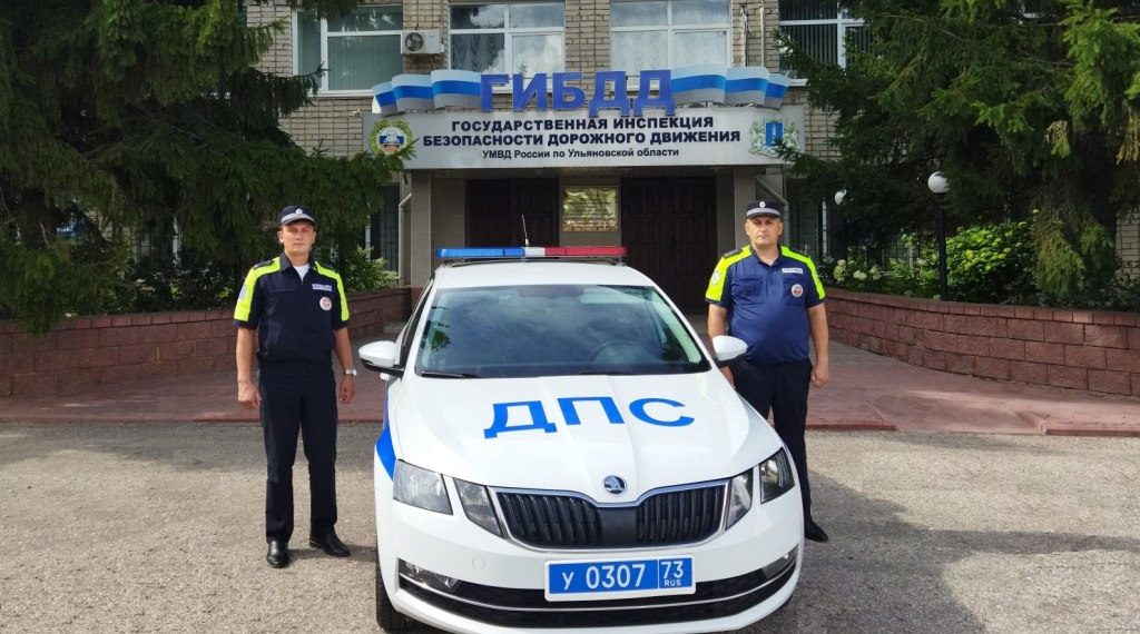 Ульяновские гаишники помогли доставить в больницу травмированного ребенка