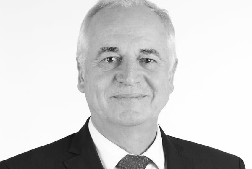 В Ульяновске простятся с директором гимназии №1 Алексеем Клоковым